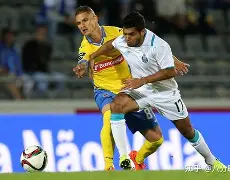 快船酝酿首笔重磅交易